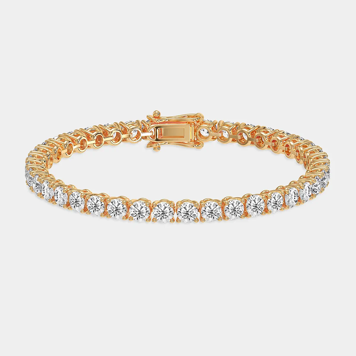 Tennis bracelet in yellow gold, closed view