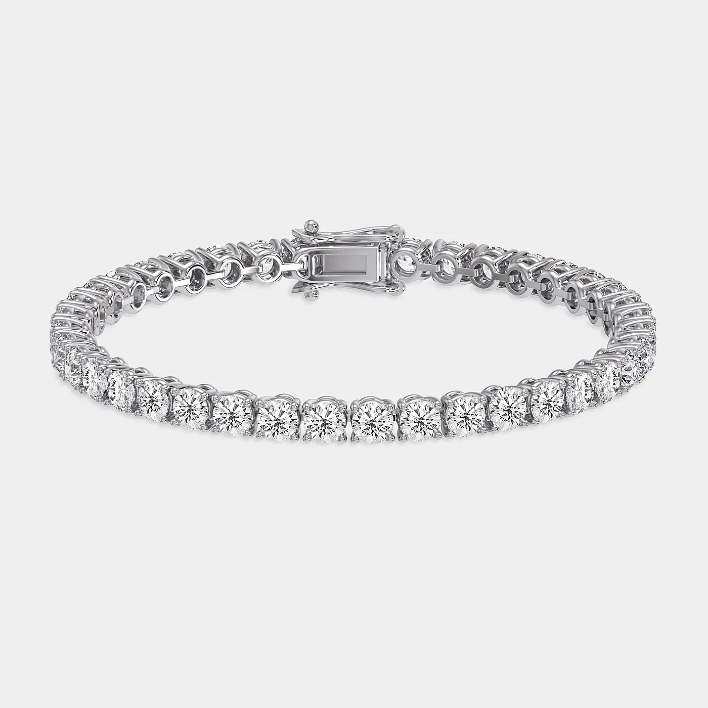 Tennis bracelet in white gold, closed view